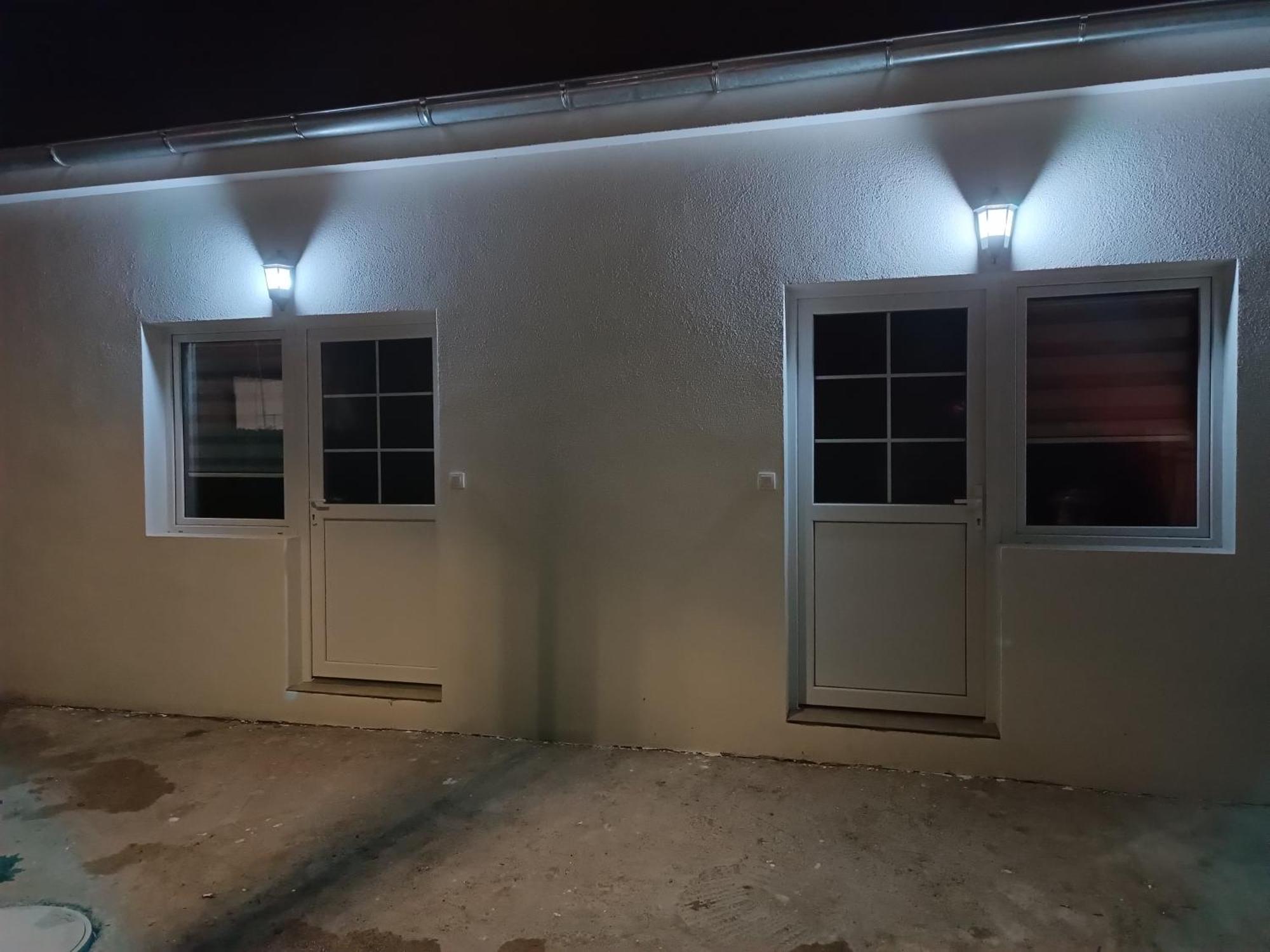 Appartamento Adamovic Pirot Esterno foto